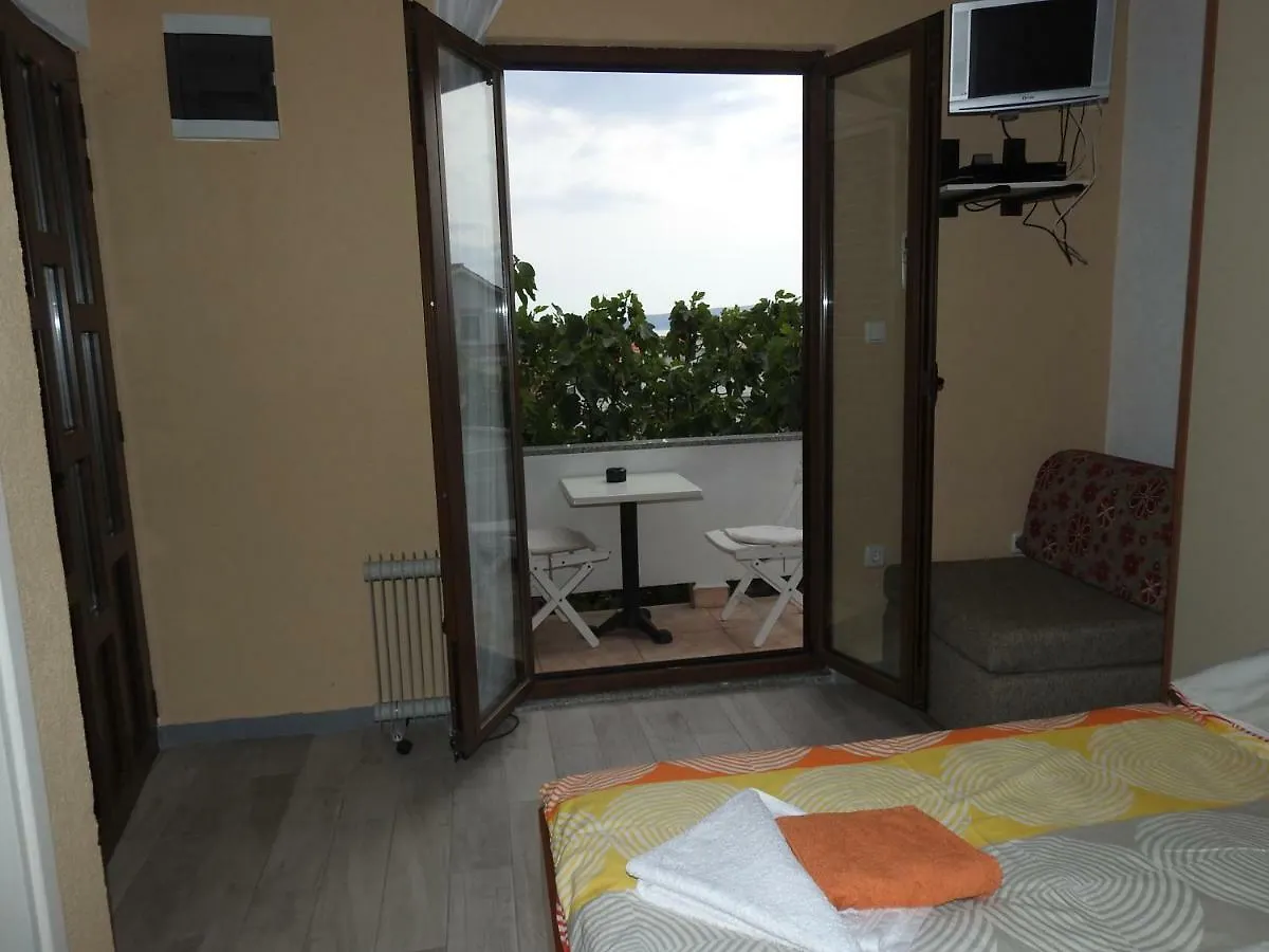 Vb Jelcic Krk Apartman Krk Town